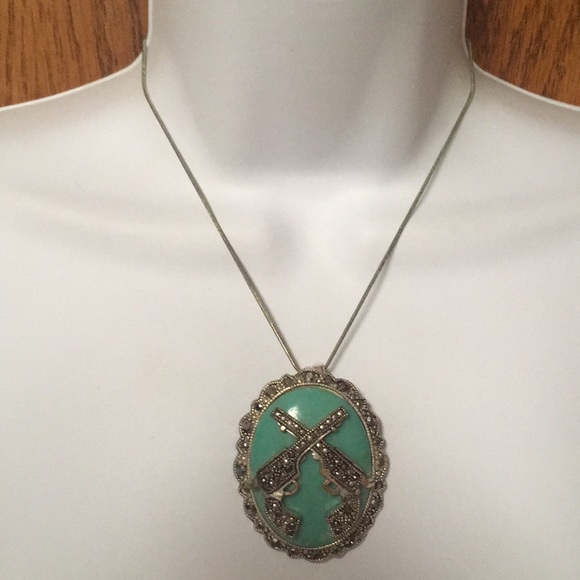 Western Rhinestone Pistols Pendant for necklace - Picture 9 of 14